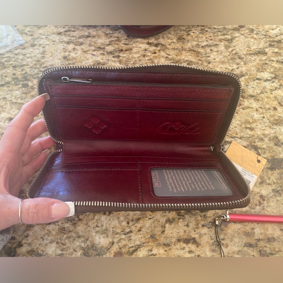 Patrica Nash Wallet - Picture 3 of 4